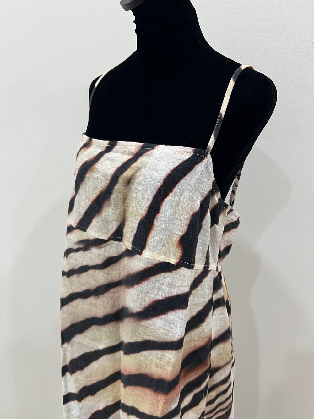 Vitamin A Arden Dress - Shell Stripe Linen - Picture 6 of 15